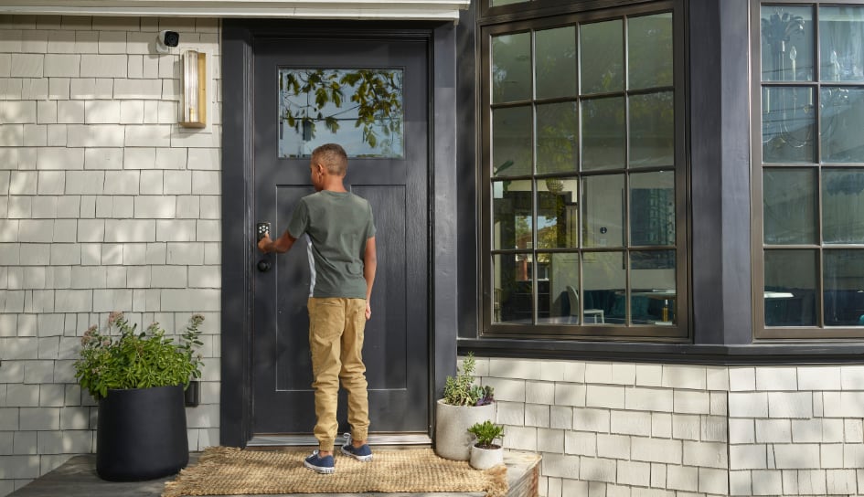 Vivint Smart Lock on home in Davenport